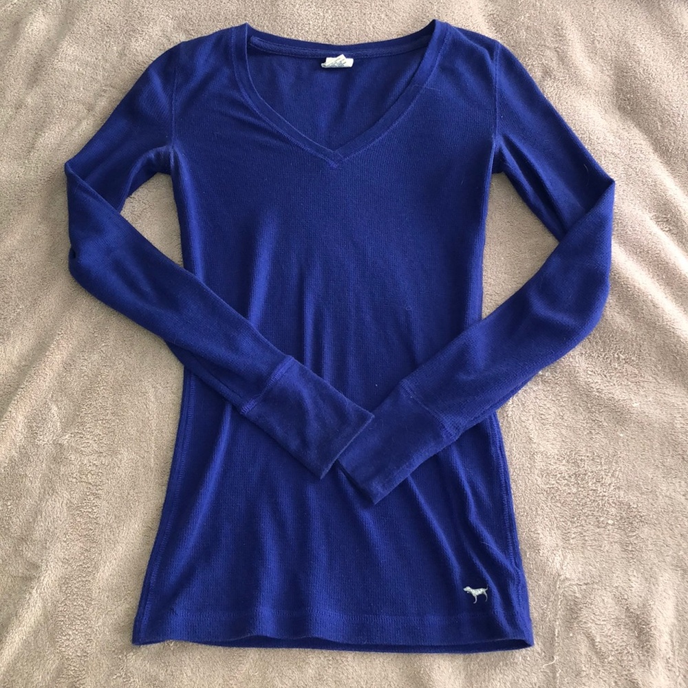 PINK long sleeve thermal. Blueish-purple. Size XS.